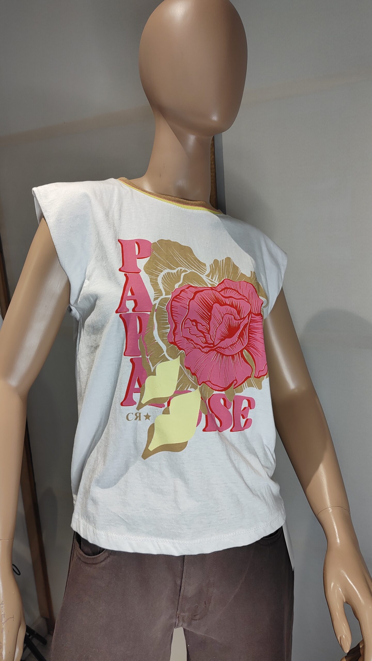 Remera paradise flores - Image 2