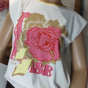 Remera paradise flores