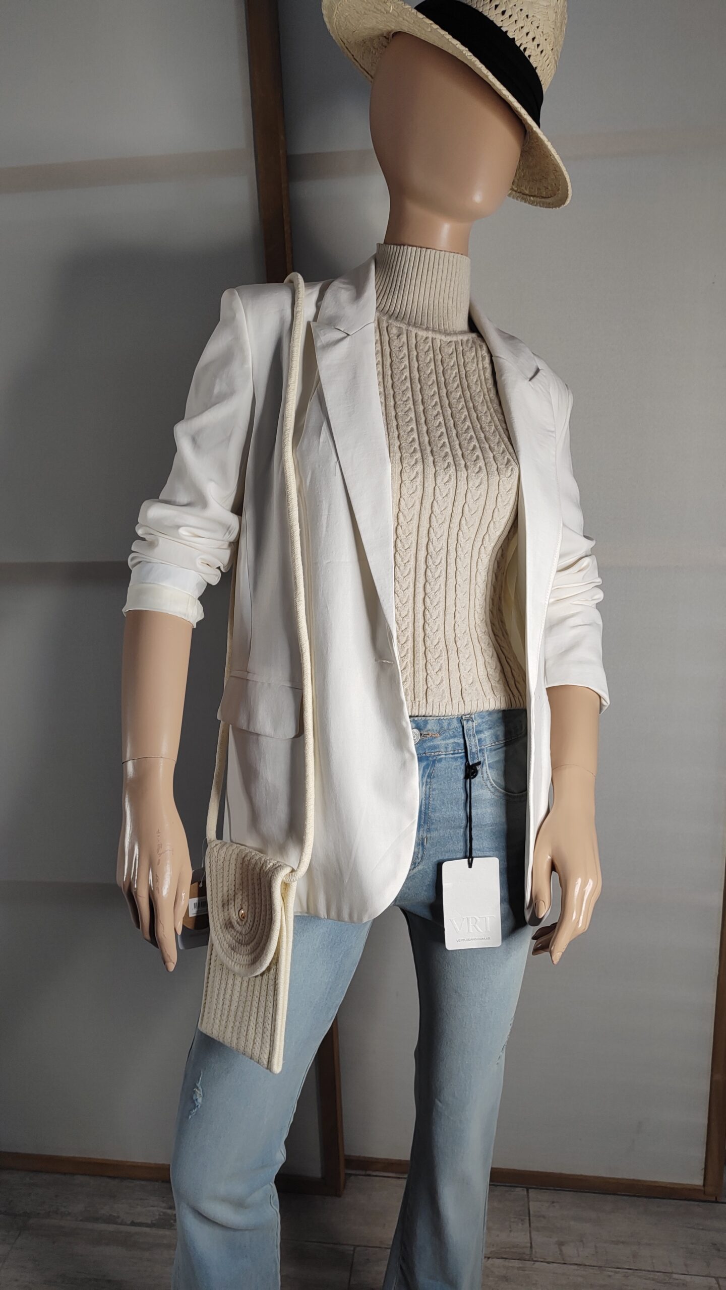 Blazer sastrero off white - Image 7